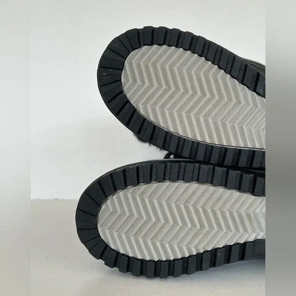 Sorel Women's Tivoli Mid-Calf Quarry Black Houndstooth Snow Winter Boots, size 7 - Picture 10 of 11